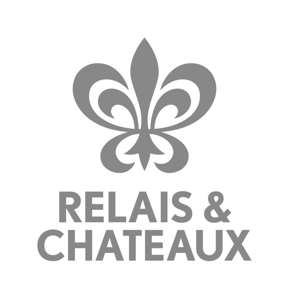 Relais & Chateaux Logo